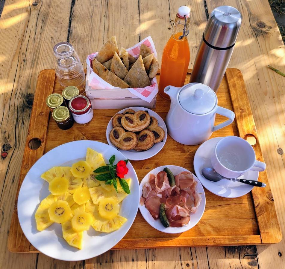 Stazzu La Capretta Farm Camping & Guest Rooms Olbia Eksteriør bilde