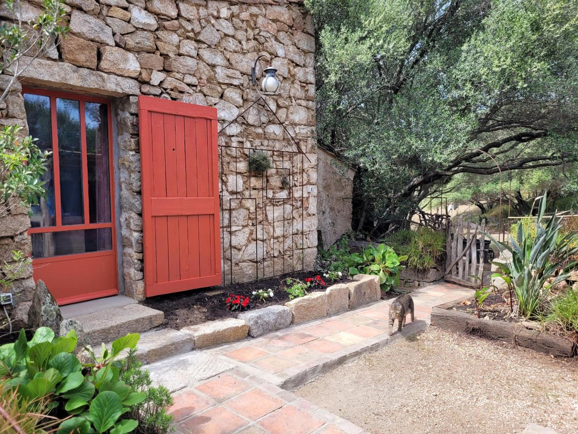 Stazzu La Capretta Farm Camping & Guest Rooms Olbia Eksteriør bilde